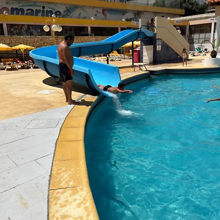 Da Rocha Costa Azul